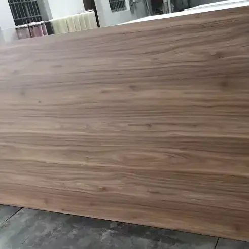 Boîte de meubles de couleur en bois de 5-30 mm PVC PVC FEUILLE